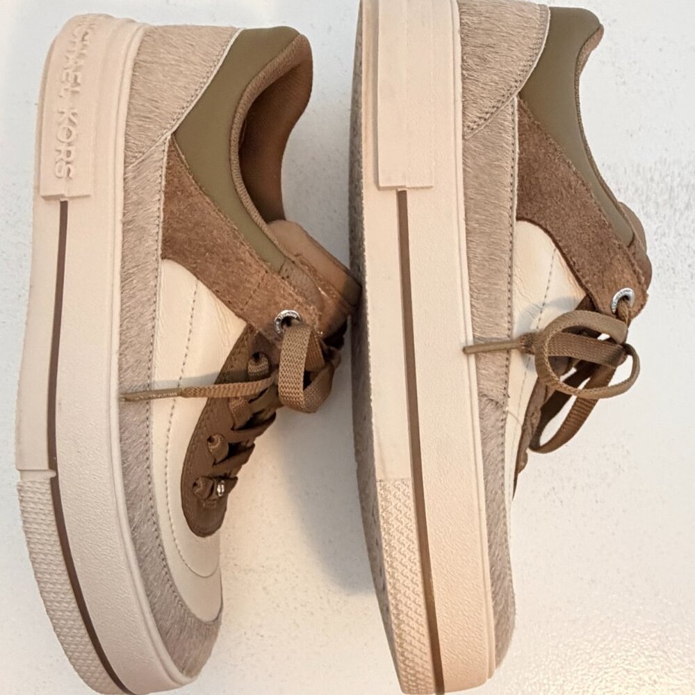 Michael Kors Women's Aurora Lace-Up Sneakers in Driftwood - Size 9-Like New - Picture 7 of 11